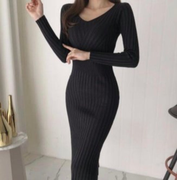 v neck midi sweater dress