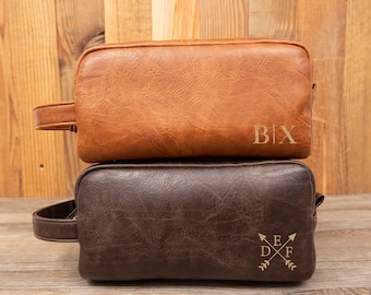 Groomsmen Gifts Monogrammed Toiletry Bag PU Leather Dopp Kit Shaving Kit Bag Men PU Leather Toiletry Bag Father's Gift Christmas Gift