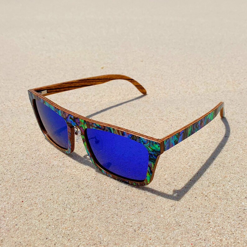 Cheap personalized sunglasses image