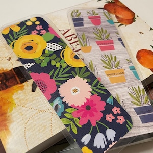Floral Double Sided Laminated Bookmark, Book Lovers Gift, Small Gift, Reading Gift, Book Club Gift, Cardstock Bookmark, Plant Bookmark