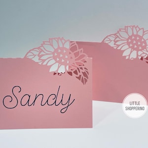 Sonnenblume Namenskarten, Papel Picado Tischkarten, Tischdekoration, Lateinische Vibes-Dekor, Fiesta-Dekoration, Benutzerdefinierte Platzkarten, Blumen-Tischkarten