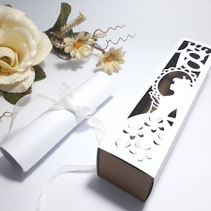 Modèle de boîte d'invitation pour 18e anniversaire, boîte à dragées, fichier de découpe DXF, PDF, Png, Cricut, Silhouette, découpe laser