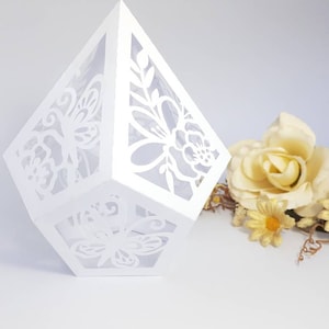SVG Centro de mesa de casamento Flor geométrica e modelo de borboleta Lanterna de papel 3D DIY Cricut Arquivo de corte Dxf Silohuette Corte a laser
