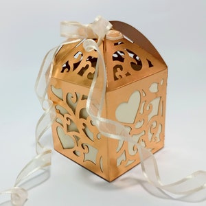 SVG Geschenkdoos Swirly Arabesken Bruiloft Gunstdozen Sjabloon Cricut Snijbestand DXF Silohuette Lasergesneden Traktatiedoos
