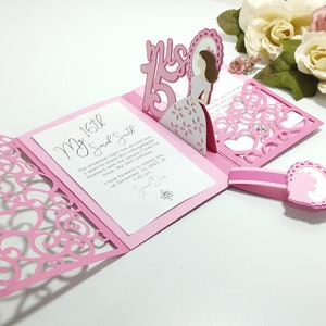 Modelo de convite pop-up SVG Quinceanera Convites triplos com redemoinhos Princesa 15º arquivo de corte SVG para Cricut Silhouette Cameo Laser Cut