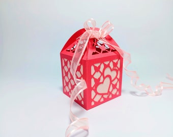 SVG Gift Box Wedding Heart Lace Favor Boxes Template Cricut Cutting File DXF Silohuette Laser Cut Treat Box