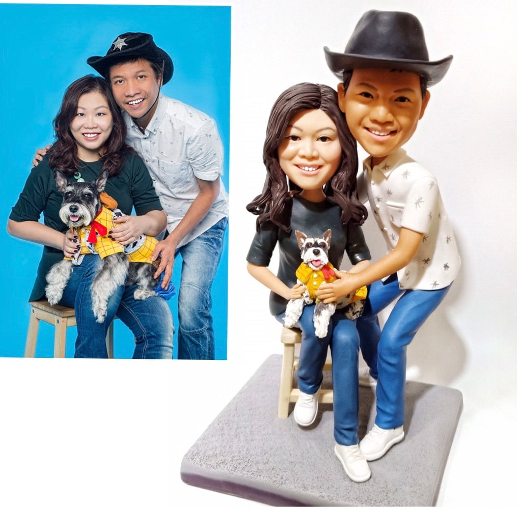 Bottle Opener Two Person Bobblehead - Figurine