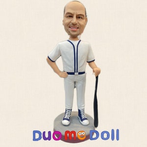Baseball player bobblehead gift, custom figurine for him, valentines day gift for loved ones, brithday cake topper