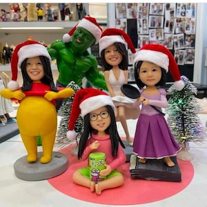Custom Christmas Gift, Father Gift, Dad Gift, Mom Gift, Custom Family Figurine, Friends Bobblehead, Group Figurine, 3D Sculpture from Photo