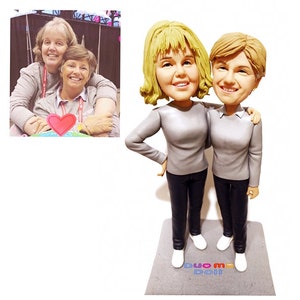 Custom  bobblehead female custom bobble head sisters custom figurines of two ladies retirement gift，gift for elders