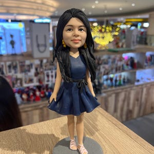 Custom Wedding Couple Bobbleheads, Bobble Head Gifts, anniversary gifts for couples ,anniversary gifts for parents,Wedding Cake Topper