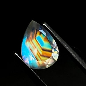 100% Natural Multi Flashy Rainbow Moonstone Gemstone Pear Shape Faceted 6x8mm Top Clean Quality Loose Gemstone For Jewelry Making 1 Ct