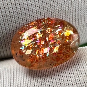 100% Natural Flashy CONFETTI SUNSTONE With Multi Flakes Sparkling Size 6.50x9x4.50 mm Weight 1.40 ct. Oval Shape Faceted Gemstone