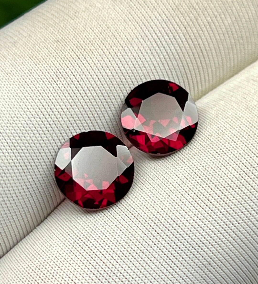 100% Natural Purple Pink Color Rhodolite Garnet 8x8 Mm Round Shape ...