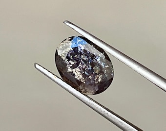 Naturlig prålig iolit-solsten: Oval formad fasetterad lös ädelsten, 1,50 ct Storlek 8x10,50 x 3 mm