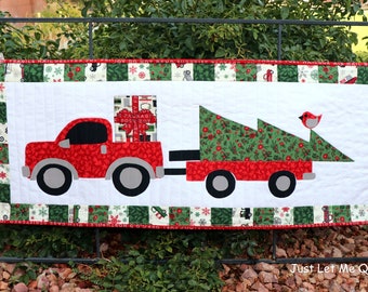 Christmas Is Coming Table Runner Pattern