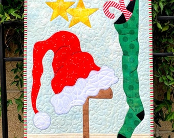 PDF Ready For Christmas Wall Hanging