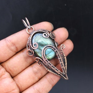 Labradorite Wire Wrapped Pendant Labradorite Copper Pendant Labradorite Jewelry Handmade Pendant Wire Wrapped Jewelry Gemstone Pendant