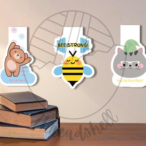 Utskrivbart magnetiskt bokmärke - PNG - Life Bearable - Bee Strong - Purrfect