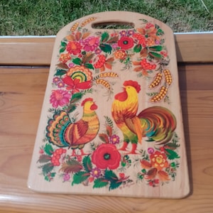 Large wood kitchen board| Decorative cutting board with hand painting|Natural wood|Hand-painted in Ukrainian style|Petrikovsky painting|Gift