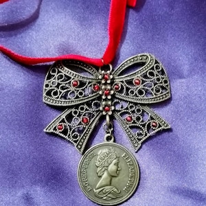 Ukrainian traditional necklace - dukach| Unique Dukach Choker with Symbolic Dove Medallion|Dukach-banth|Authentic styling|Ukrainian necklace