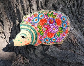 Medium decorative wood board painted in authentic Ukrainian style| Kitchen board on gray or brown background, painted with flowers|Souvenirs