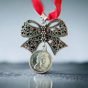 Ukrainian traditional necklace - dukach| Unique Dukach Choker with Symbolic Dove Medallion|Dukach-banth|Authentic styling|Ukrainian necklace
