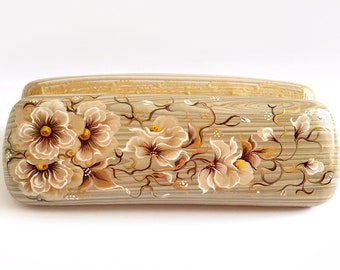 Hand-painted hard case for glasses| Metal case for glasses covered with leatherette|Floral painted eyeglass cases|Ukrainian ethnic painting