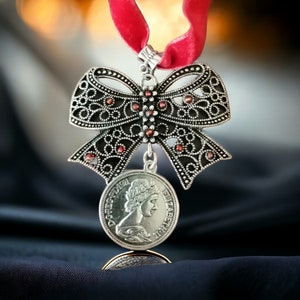 Ukrainian traditional necklace - dukach| Unique Dukach Choker with Symbolic Dove Medallion|Dukach-banth|Authentic styling|Ukrainian necklace