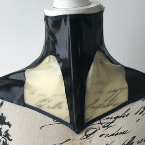 Latex neck corset