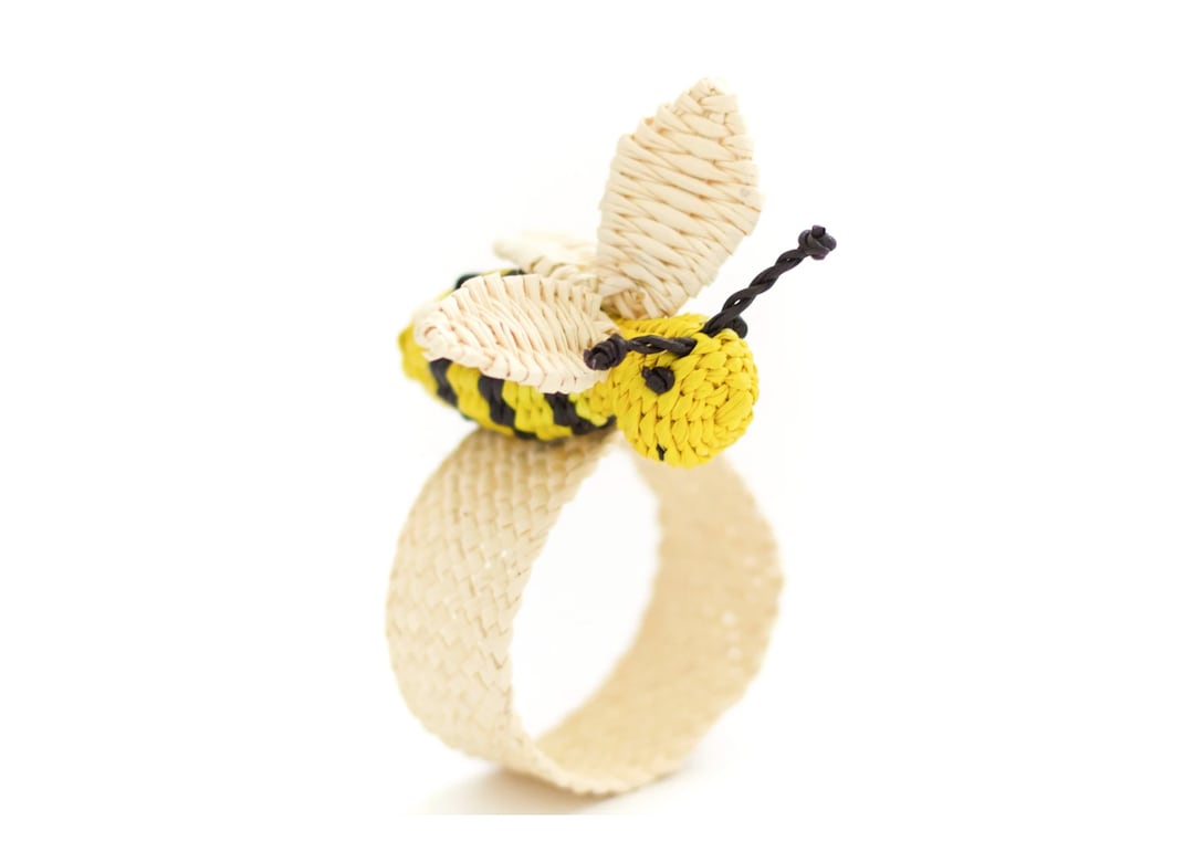 Bumble Bee Napkin Ring/ Iraca/raffia Klatso Etsy