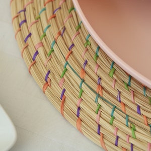 Pastel/Multicolor handwoven straw/Iraca round placemats