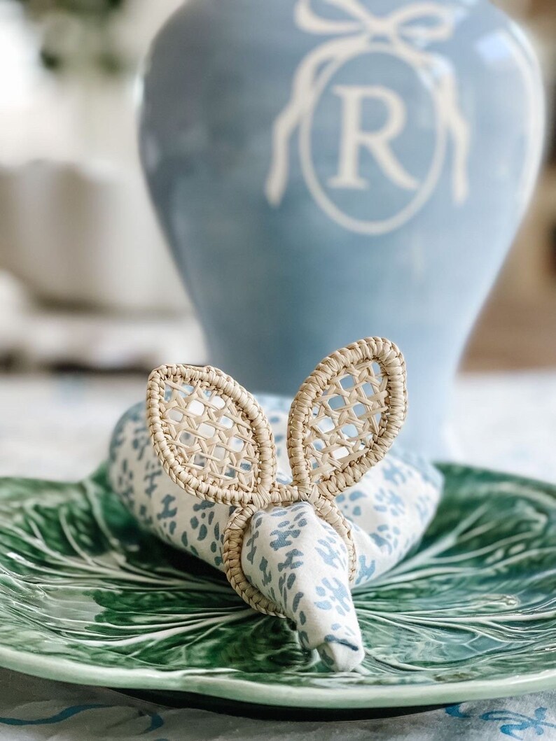 Bunny Napkin Ring iraca/straw/easter image 2