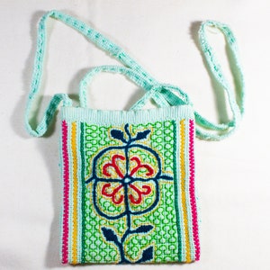 Shipibo Medicine Bag - Small - White, Green, Yellow, Red (Natural Dye) - Peruvian Handmade -  Organic - Shoulder Bag - Hip Bag -
