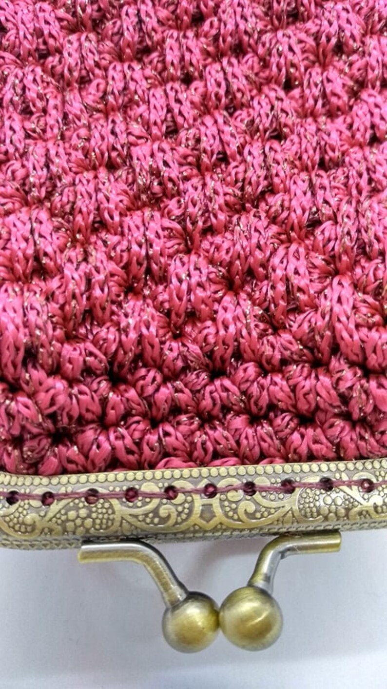 Handmade crochet coin purse,bordo color with a bronze shine,metal frame crochet purse for coins