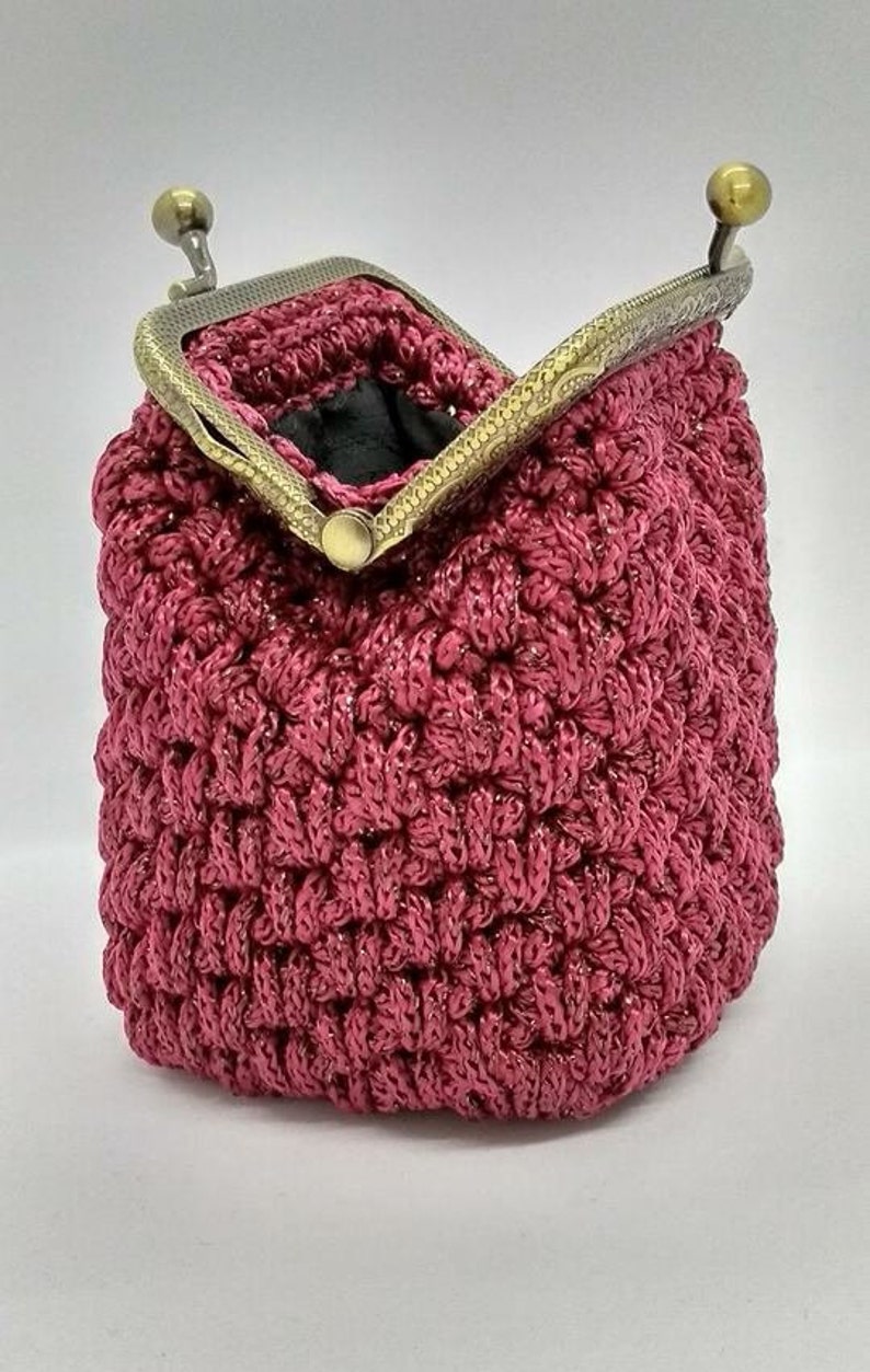 Handmade crochet coin purse,bordo color with a bronze shine,metal frame crochet purse for coins