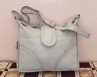 Handmade Moroccan Leather Shoulder Bag: Berber Boho Bag