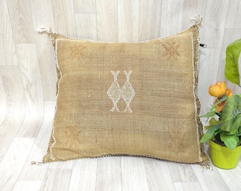 Funda de almohada de seda de cactus tejida a mano: cojín bereber marroquí, marrón