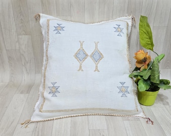 Handwoven White Cactus Silk Pillow Cover: Moroccan Berber Cushion (20.8 x 19.2)