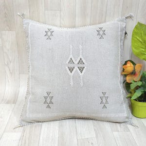 Cactus Silk Cushion Cover - cream Sabra pillow - Handmade Morocco cushion