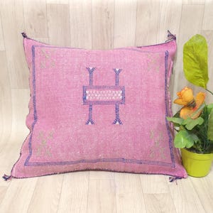 Bohemian Pillow, moroccan Pillow, Pillow Cover, Throw Pillow, cover, Rug Pillow, Bench Case, Nomadic Cushion, Oriental Case
