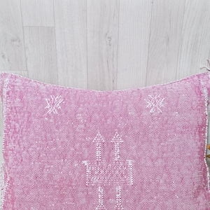 Handwoven Cactus Silk Pillow Cover: Moroccan Berber Boho Cushion, Pink image 4