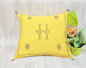 Cactus Silk Pillow Cover: Handwoven Moroccan Berber Design, 20x18