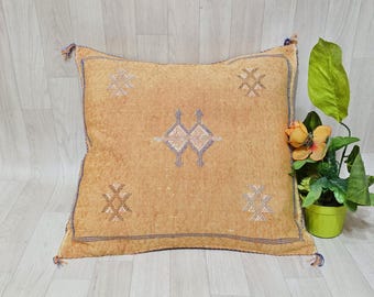 Funda de cojín de seda de cactus - Almohada Sabra naranja CLARO - Cojín marroquí hecho a mano