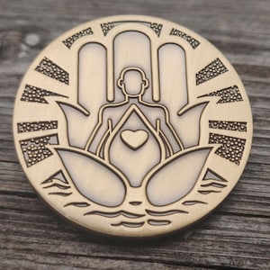 Totem Induced Lucid Dream Object, TILD Lucid Dreaming Talisman, Reality Check Sun Talisman - Be Here Now Mantra Medallion
