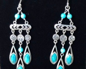 Vintage Silpada .925 Sterling Silver, Turquoise and Magnesite “Chic Chandelier” Earrings W2838