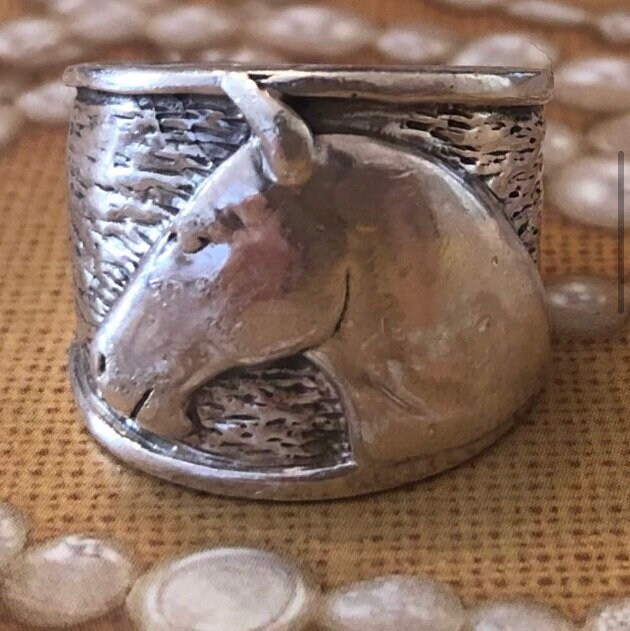 Silpada store horse ring