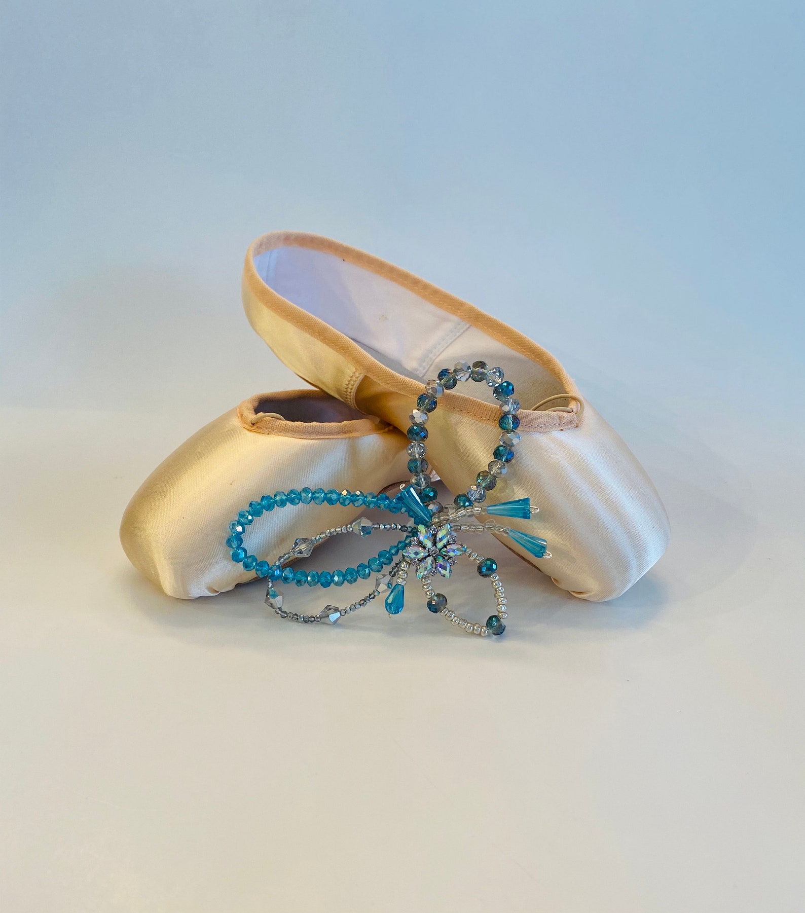 freestyle dance headpiece