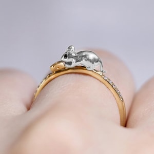 Silver Unique Statement Baby Mouse Ring, Yellow Gold Year of the Rat & Cheese Ring, Cute 14K Pet Animal Jewelry, Mothers Day Present
