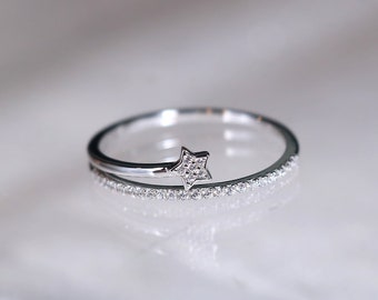 925S Silver Diamonds Star Promise Ring, Tiny Meteor Star Celestial Wedding Ring, Dainty Simple Minimalist Staking Ring, Mothers Day for Her